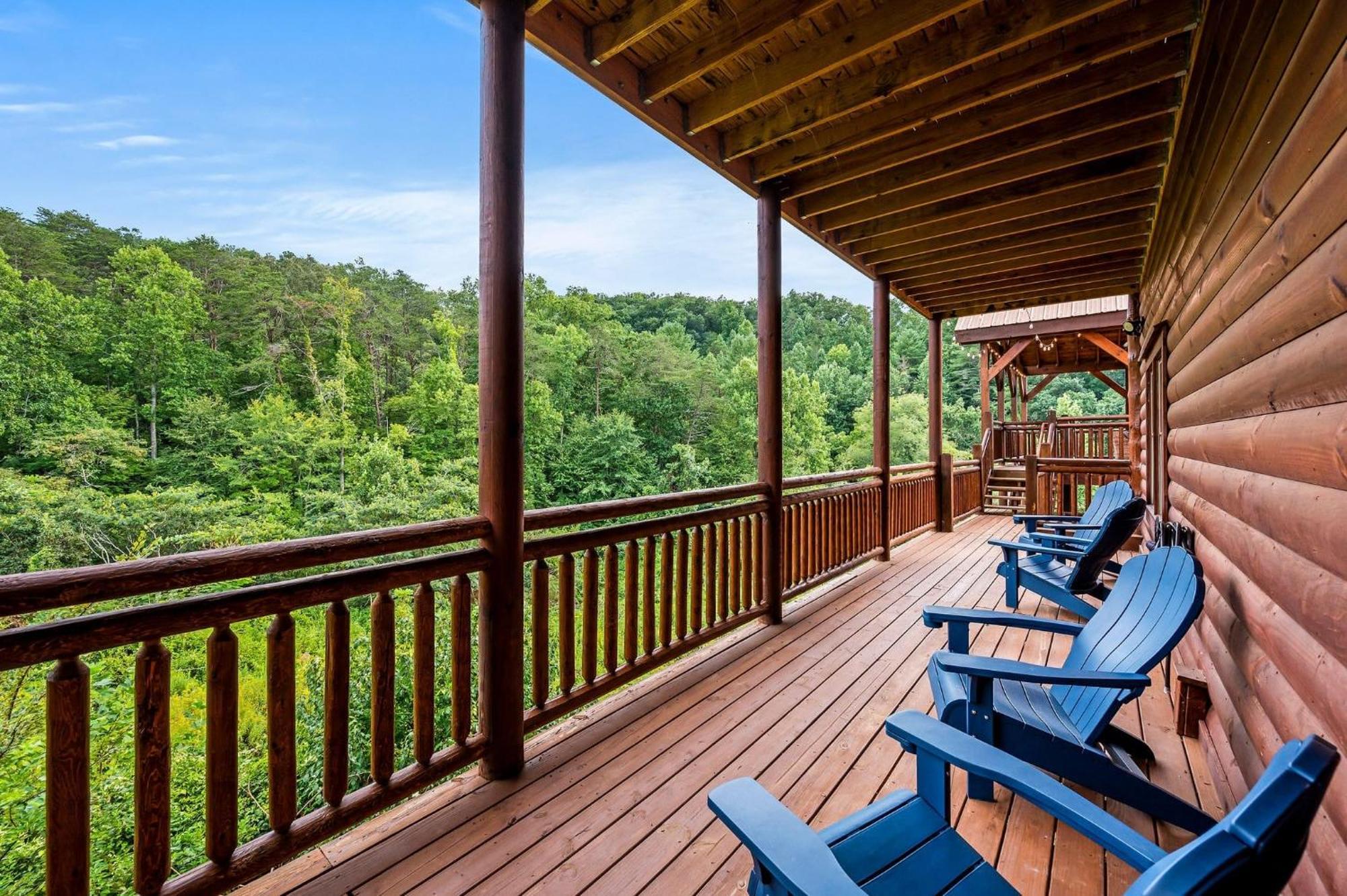 Smokey'S Paradise By Avantstay Sleeps 22 Pool Sevierville Eksteriør billede